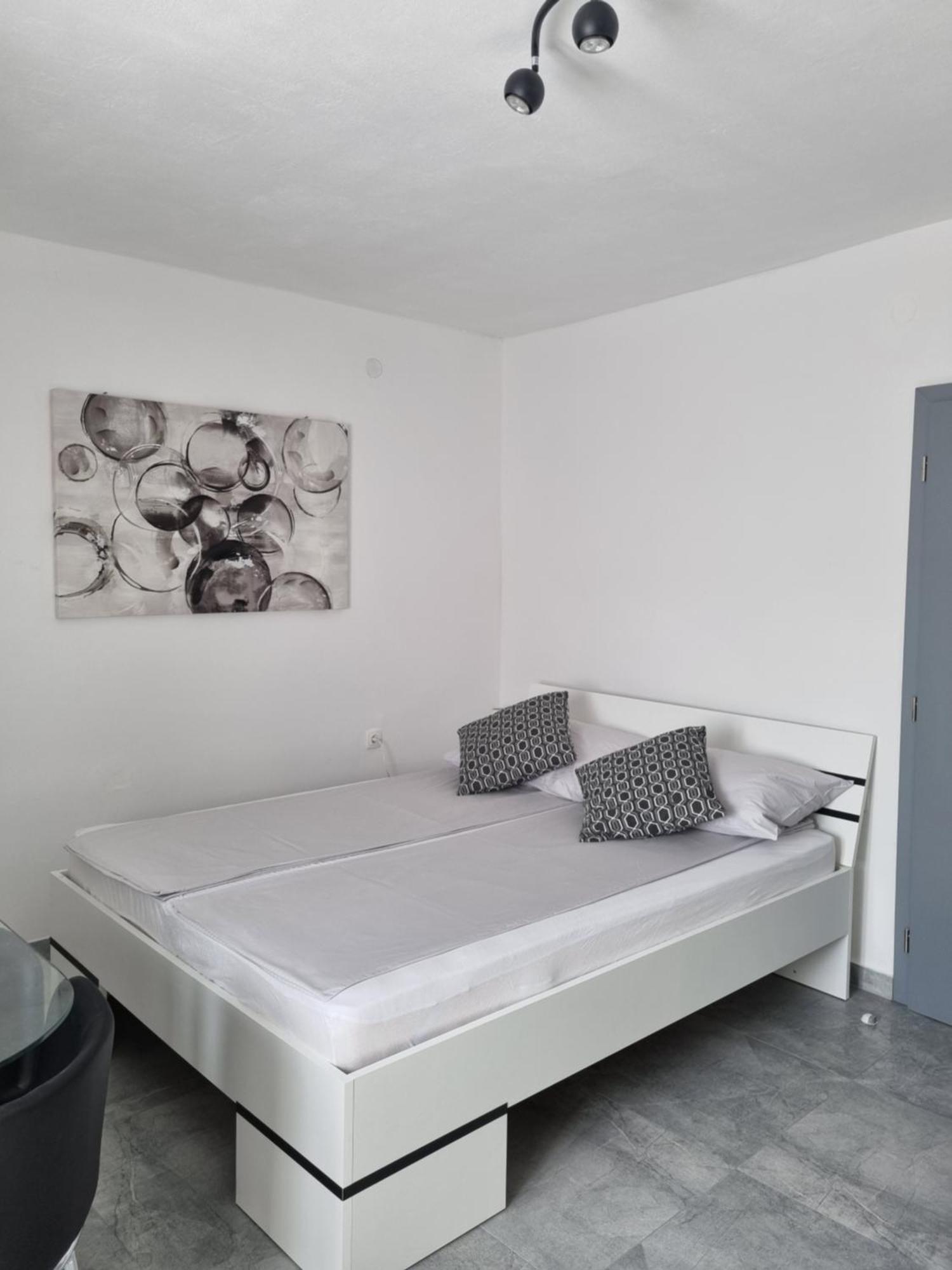 Apartments And Room Vela Senj (Lika-Senj) Exterior foto
